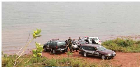 Corpo de recruta é encontrado no rio Tietê a 12 metros de profundidade