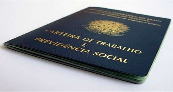 Conv&ecirc;nio vai permitir emiss&atilde;o de carteira de trabalho em at&eacute; 48 horas