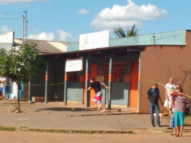 Jovem de 18 anos baleado ainda n&atilde;o consegue falar sobre o ocorrido