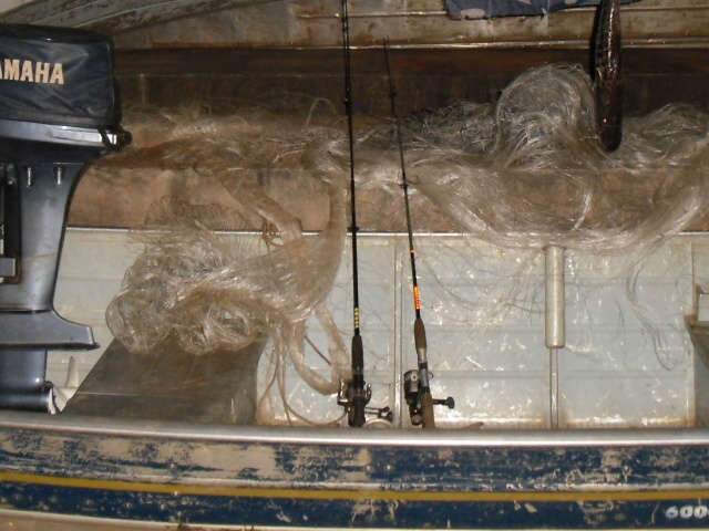  PMA prende tr&ecirc;s paranaenses por pesca predat&oacute;ria no rio Amambai