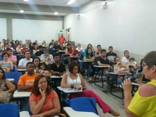 Protestos contra PEC aumentam e administrativos da UFGD iniciam greve