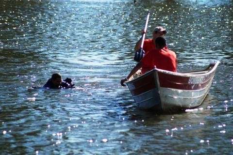 Bombeiros localizam corpo de homem desaparecido ap&oacute;s se afogar em balne&aacute;rio