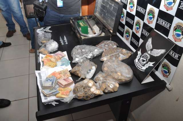 Denar apreende detector de metal em boca de fumo na Dom Aquino 