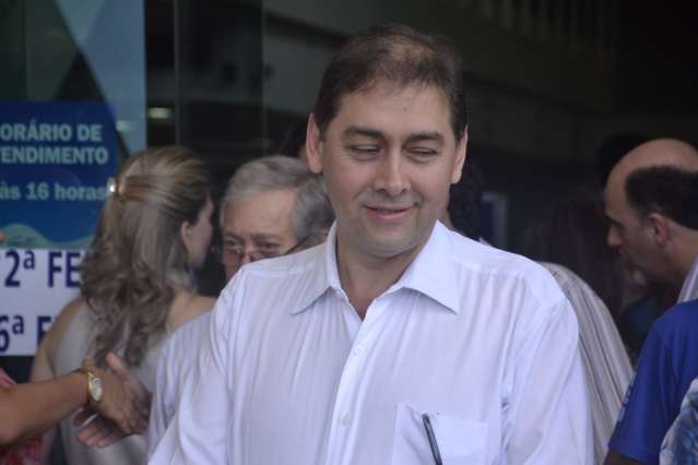 Bernal afirma que escolheu assessora &quot;por ser a mais pr&oacute;xima&quot;