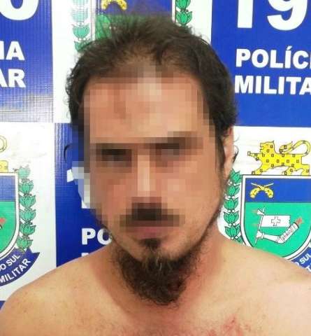 Prostituta &eacute; espancada por querer tomar banho antes de programa