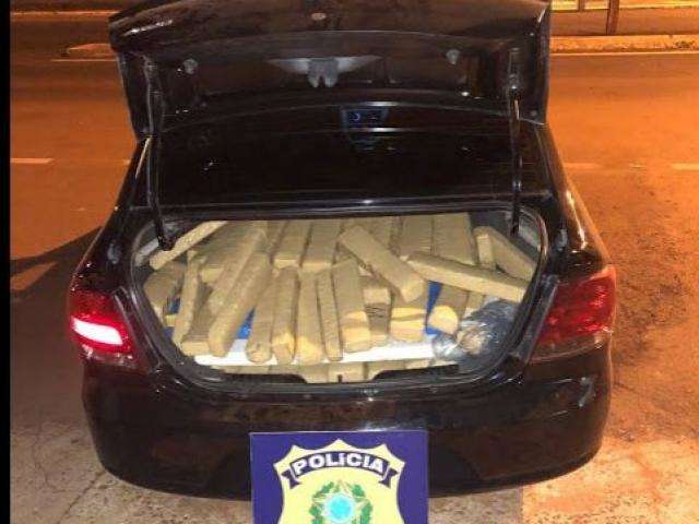 Traficante &eacute; preso com maconha de MS que seria levada at&eacute; SC