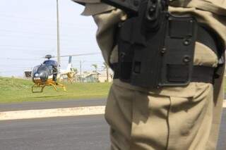 O efetivo da operação será de 160 homens, além do helicóptero e radares. (Foto: Cleber Gellio)