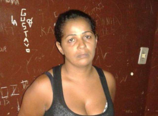 Foragida da Justi&ccedil;a, mulher reclama do PCC por n&atilde;o lhe fornecer drogas
