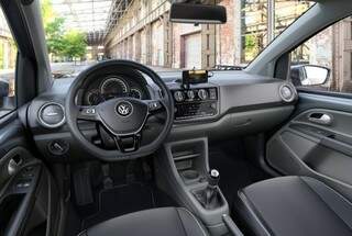 Volkswagen up! renovado é lançado partindo de R$ 37.990