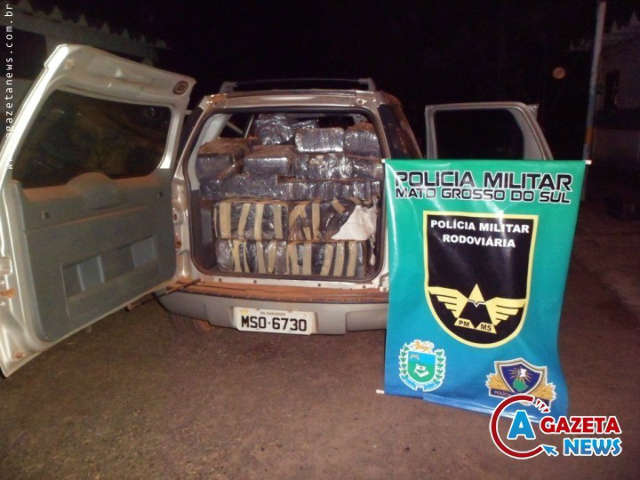  Carro roubado no ES &eacute; encontrado com 884 quilos de maconha em MS