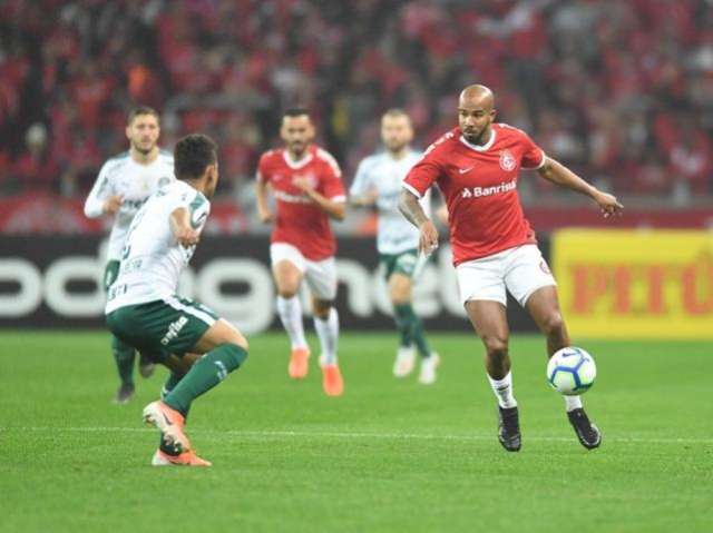 Inter supera o Palmeiras nos p&ecirc;naltis e vai &agrave;s semifinais da Copa do Brasil 