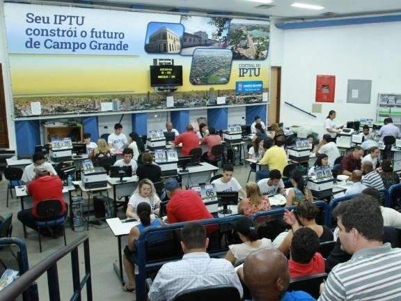 Perto do fim, prefeitura faz plant&atilde;o para descontos do Refis neste s&aacute;bado