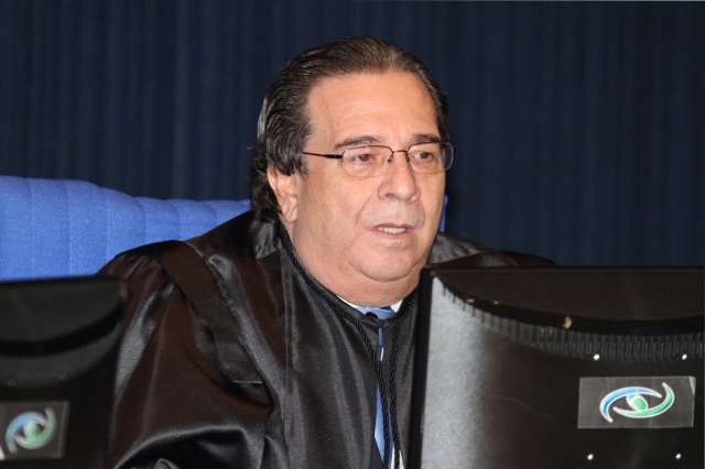Ap&oacute;s exonerar secret&aacute;rio corrupto, prefeito de Chapad&atilde;o pede e TCE faz inspe&ccedil;&atilde;o