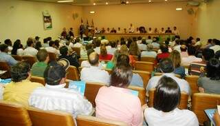 Auditório do Sindicato Rural ficou lotado de participantes. (Foto: Divulgação)