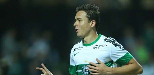 Keirrison define futuro e vai defender o Buriram United da Tail&acirc;ndia