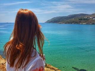 Priscila e a Ilha de Mykonos, na Grécia (Foto: Acervo pessoal)