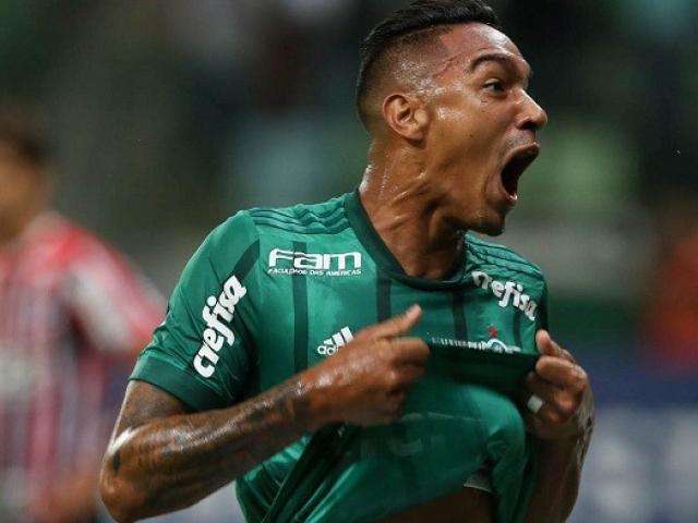 Verd&atilde;o domina partida e faz 2 a 0 contra o S&atilde;o Paulo na Arena