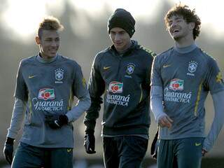 Neymar, Ganso e Pato estão entre as maiores apostas da seleção no torneio. (Foto: Terra)