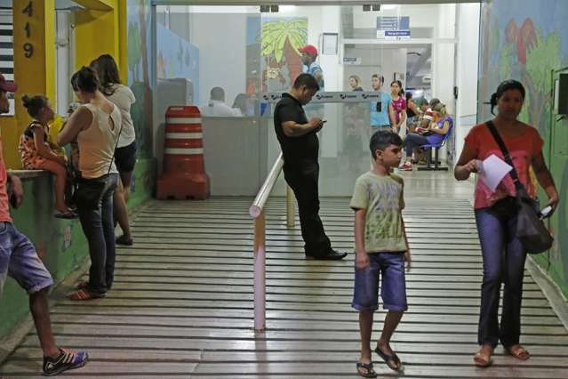 Pr&eacute;dio de antigo hospital infantil foi furtado e est&aacute; sucateado, diz dono
