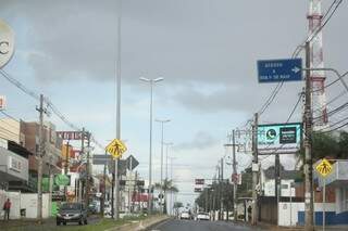 Na capital,  mínima de 20ºC e máxima de 30ºC e chuva logo pela manhã, trovoadas à tarde e mais chuva no período da noite. (Foto: Marcos Ermírio)