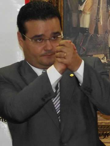 Oficializada Frente Parlamentar da Advocacia; F&aacute;bio Trad &eacute; vice