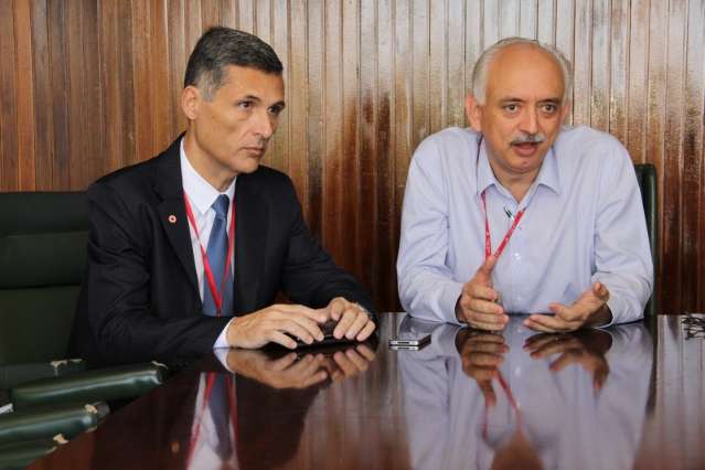 Indicado pelo Albert Einstein, superintendente quer equilibrar contas