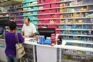 Setores de artigos farmacêuticos, médicos, ortopédicos, de perfumaria e cosméticos ampliaram vendas em 0,3%, no país. (Foto: Marcos Ermínio)