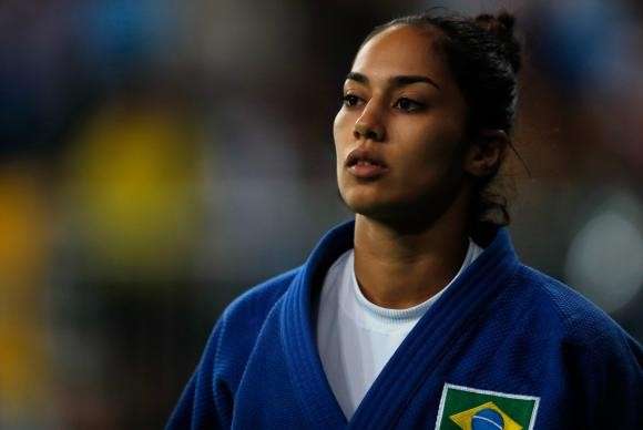 Mariana Silva vence e est&aacute; nas semifinais do jud&ocirc;; decis&atilde;o acontece hoje