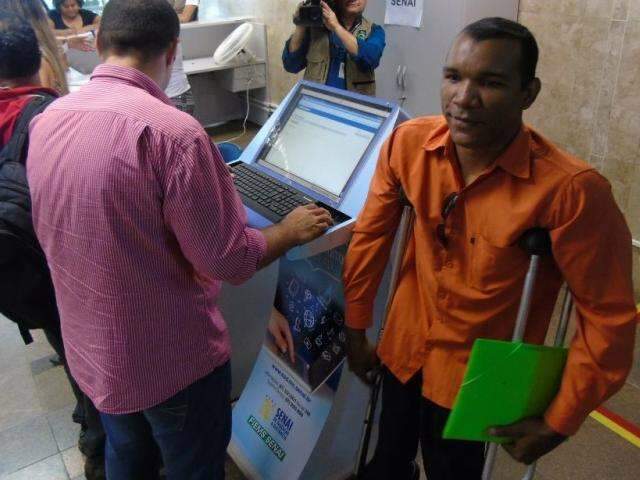 Funtrab seleciona pessoas com defici&ecirc;ncia para atuar em empresa multinacional