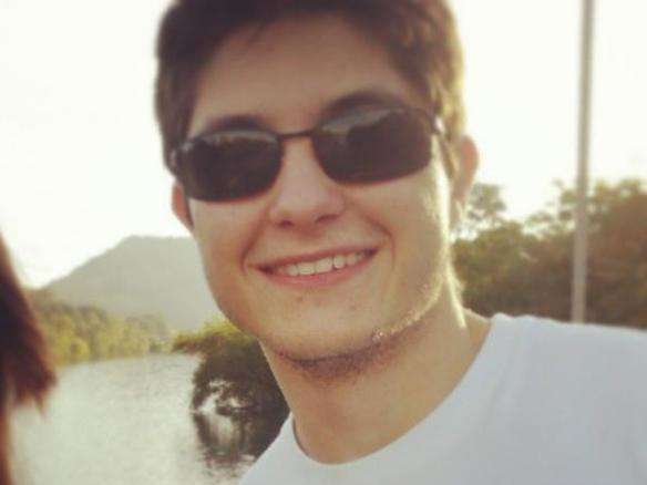 Universit&aacute;rio morto por ladr&otilde;es presos em MS &eacute; velado em Sinop