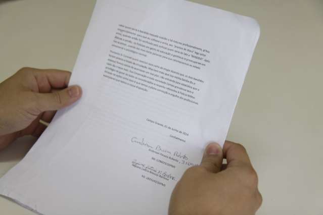 Casal que ficou sob mira de bandidos agradece PM em carta