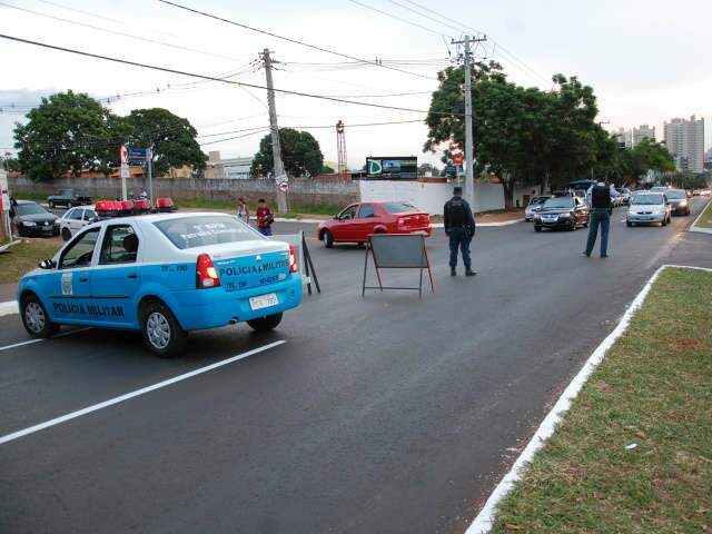  Opera&ccedil;&atilde;o com 150 policiais restringe tr&acirc;nsito nos altos da Afonso Pena