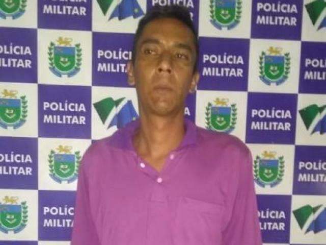 Abordagens da PM levam a pris&atilde;o de tr&ecirc;s foragidos na Capital 