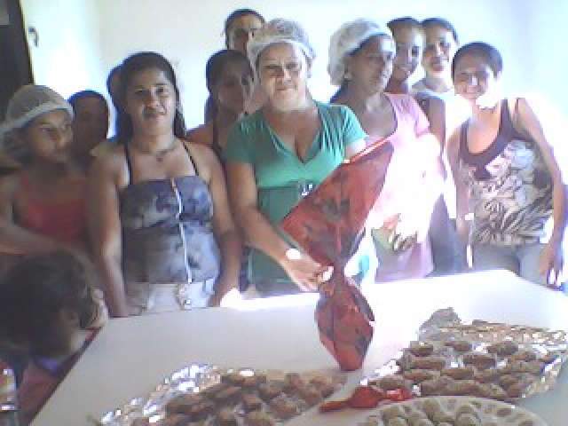  ONG doa ovos de p&aacute;scoa para crian&ccedil;as carentes da Capital
