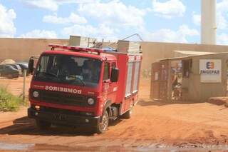 Oper&aacute;rio sofre queda acidental e mobiliza Bombeiros na Gameleira 