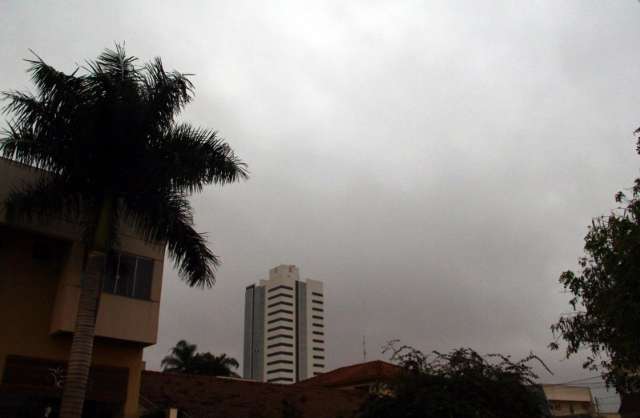 Domingo amanhece garoando e previsão é de frio e mais chuva - Cidades -  Campo Grande News