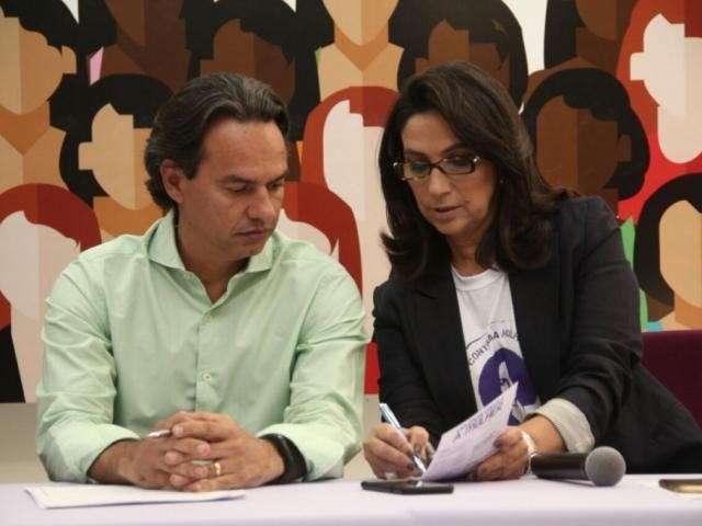 Carla Stephanini ser&aacute; &uacute;nica baixa da prefeitura para elei&ccedil;&atilde;o, diz Marquinhos