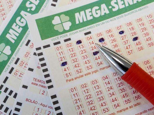 Mega-Sena pode pagar at&eacute; R$ 25 milh&otilde;es no sorteio de amanh&atilde; 