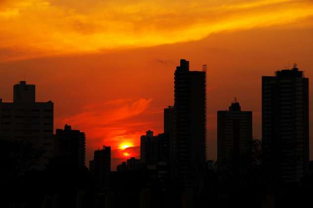 Dia amanhece com friozinho, mas previs&atilde;o &eacute; de sol e nuvens isoladas