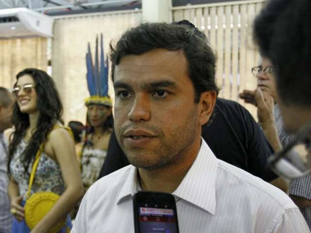 PSDB est&aacute; &ldquo;quase fechado&rdquo; com o PTB, PSD e DEM, diz presidente estadual