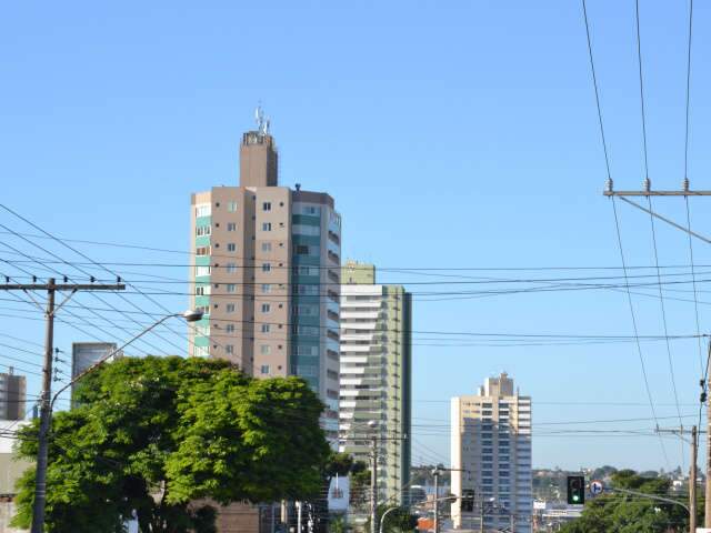  Previs&atilde;o de tempo nublado e calor nesta quarta-feira em MS