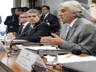 Comiss&atilde;o presidida por Delc&iacute;dio aprova nova diretoria do Banco Central