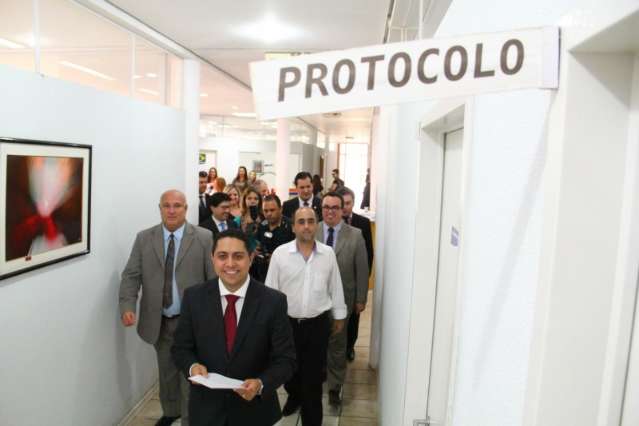 Secret&aacute;rio-geral da OAB &eacute; o quinto a oficializar chapa para presidente