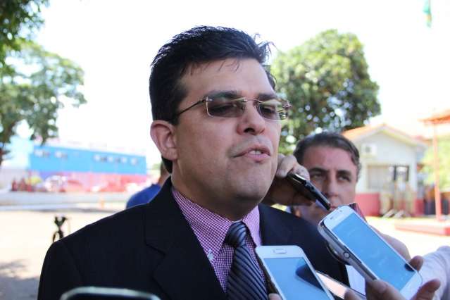 Sem passar por estadual, Olarte articula com nacional do PSD mudan&ccedil;a de partido