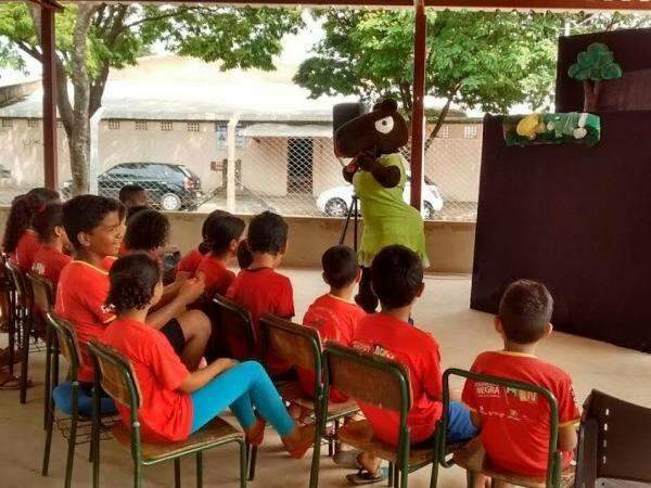 Educa&ccedil;&atilde;o ambiental &eacute; levada para comunidade negra com pe&ccedil;a teatral