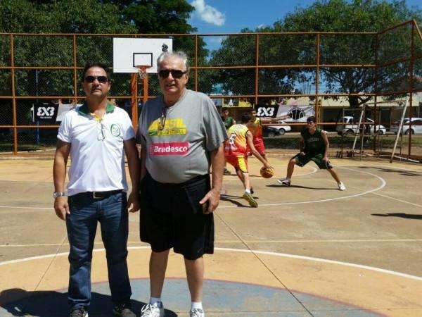 Basquete tem agenda intensa em abril com curso de &aacute;rbitro e circuito estadual 
