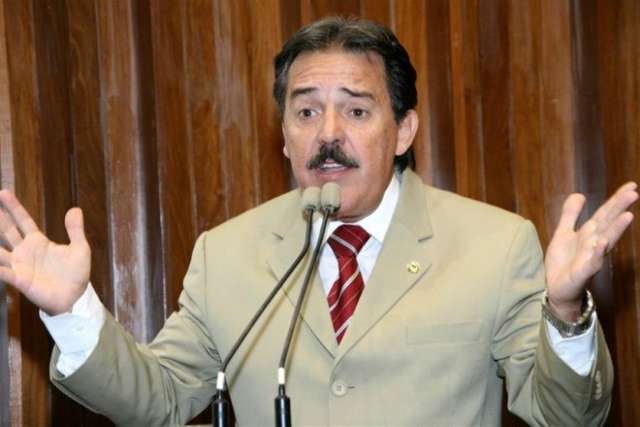 Arroyo mant&eacute;m luta por vaga de conselheiro no TCE e recorre ao STJ