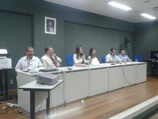 Reunião no MPE aborda ações de combate ao Aedes aegypti