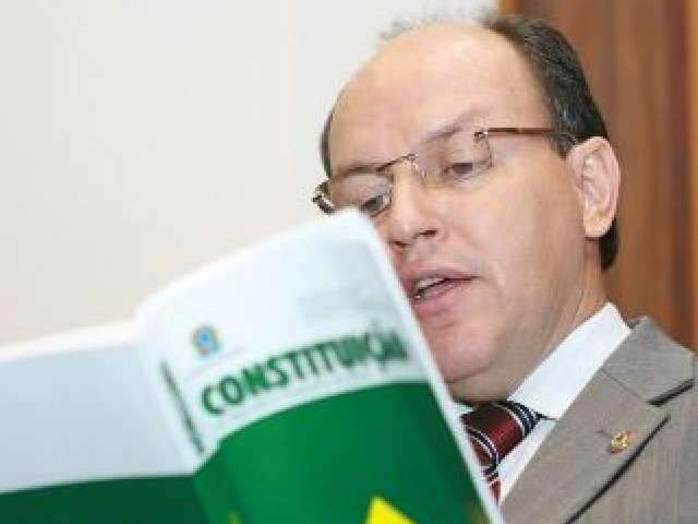  Aprovada PEC que modifica aposentadoria de diretores de escolas