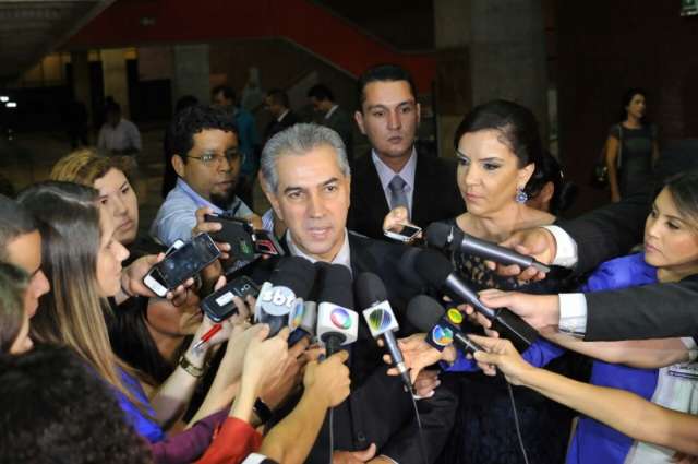Reinaldo quer cumprir promessas e ter di&aacute;logo com partidos
